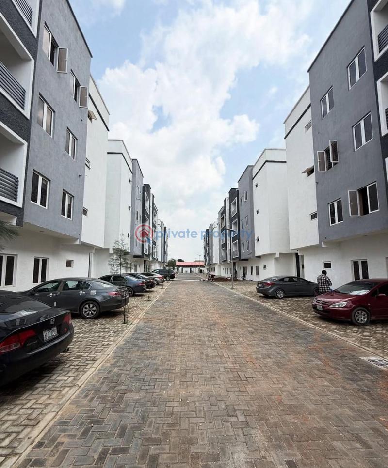 3 bedroom Block Of Flats For Sale Wuye Districts Wuye Abuja Phase 2  - 10