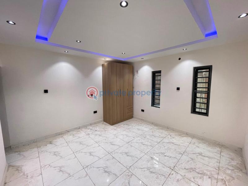3 bedroom Flat & Apartment For Sale Gbagada Lagos - 7