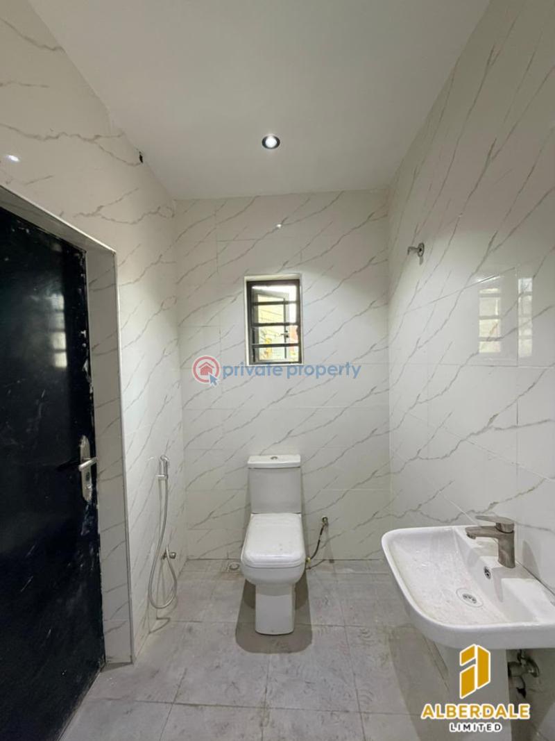 3 bedroom Flat & Apartment For Sale Gbagada Lagos - 9