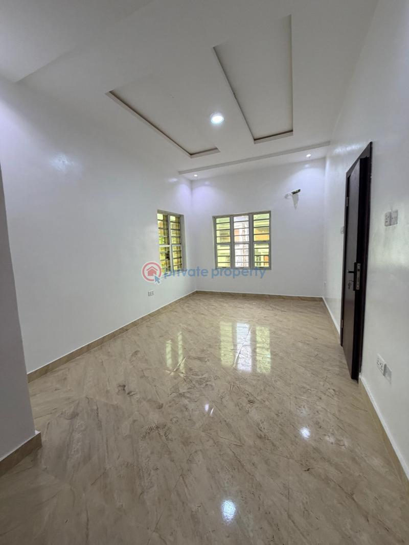 3 bedroom Flat & Apartment For Sale Magodo GRA Phase 2 Kosofe/Ikosi Lagos - 0