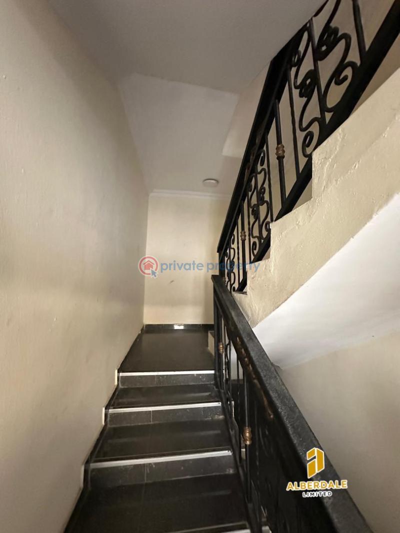 3 bedroom Block Of Flats For Rent Airport Road Ikeja Lagos - 6