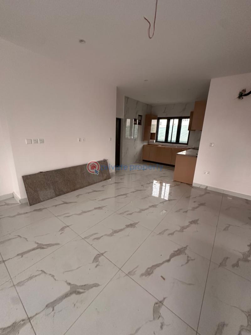 3 bedroom Flat & Apartment For Rent Queens Street Alagomeji Yaba Lagos - 4