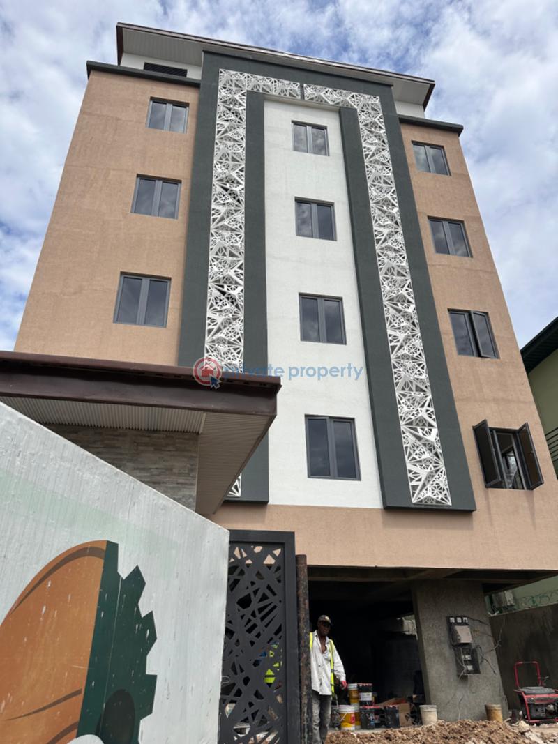3 bedroom Flat & Apartment For Rent Queens Street Alagomeji Yaba Lagos - 9