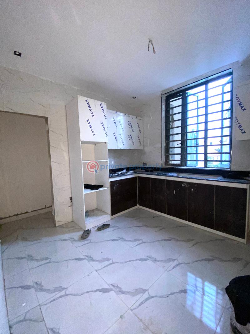 3 bedroom Flat & Apartment For Rent Lekki Phase 1 Lagos - 5