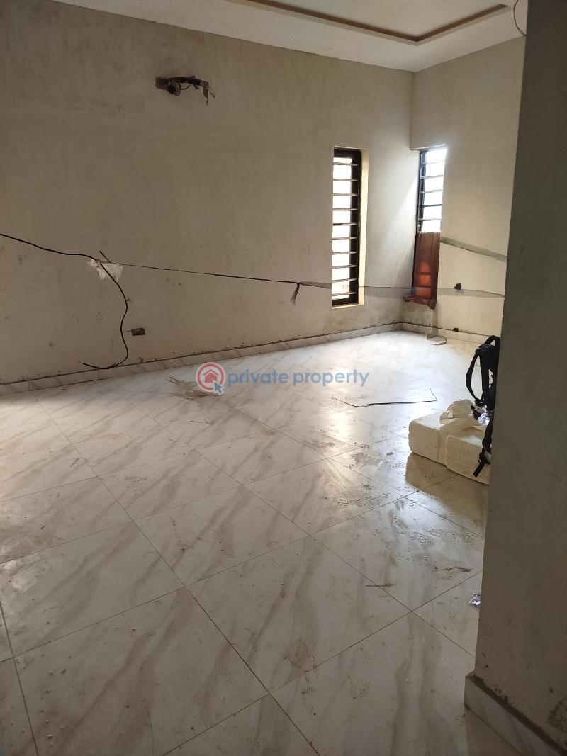 3 bedroom Block Of Flats For Sale Yaba Lagos - 17