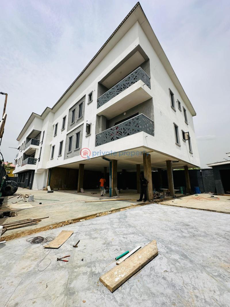 3 bedroom Block Of Flats For Sale Maryland Lagos - 0