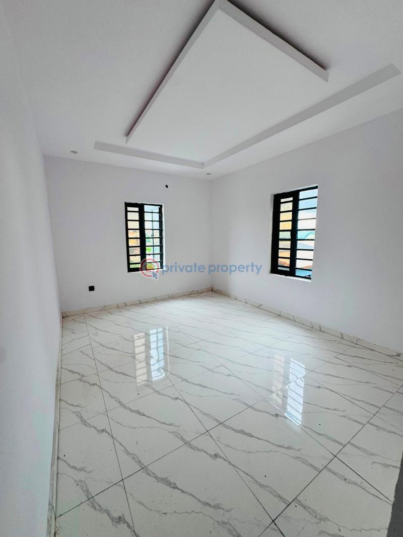 3 bedroom Block Of Flats For Sale Gbagada Lagos - 9
