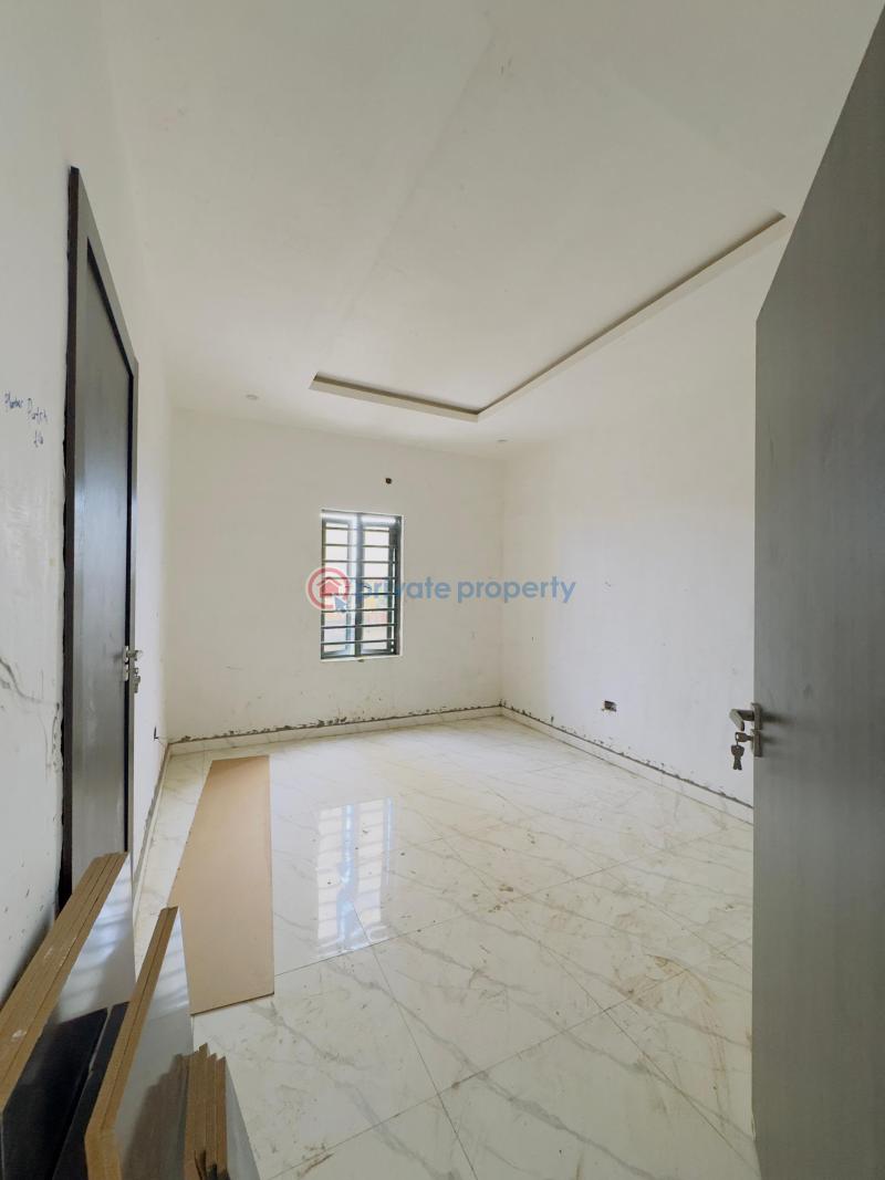3 bedroom Block Of Flats For Sale Newly Built 3 Bedroom Apartment With Bq Gbagada Lagos - 4