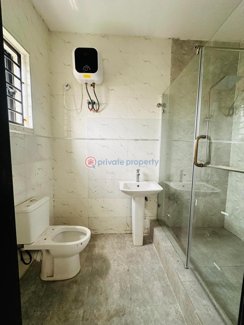 3 bedroom Block Of Flats For Sale Maryland Lagos - 10