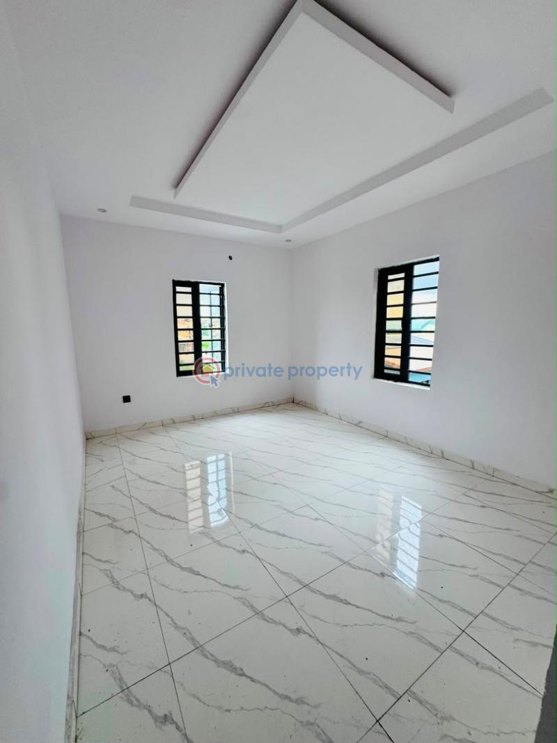 3 bedroom Block Of Flats For Sale Newly Built 3 Bedroom Apartment With Bq, Gbagada Gbagada Lagos - 10