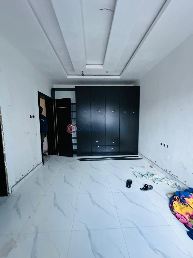 3 bedroom Flat & Apartment For Sale Maryland Lagos - 0