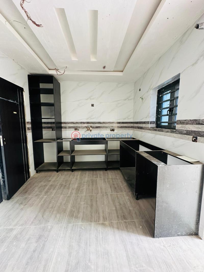 3 bedroom Flat & Apartment For Sale Maryland Lagos - 4