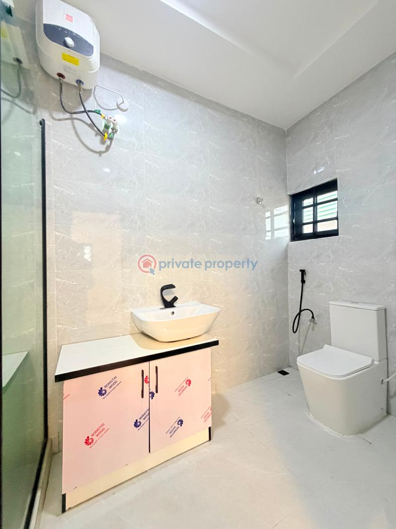 3 bedroom Flat & Apartment For Sale Gbagada Lagos - 9