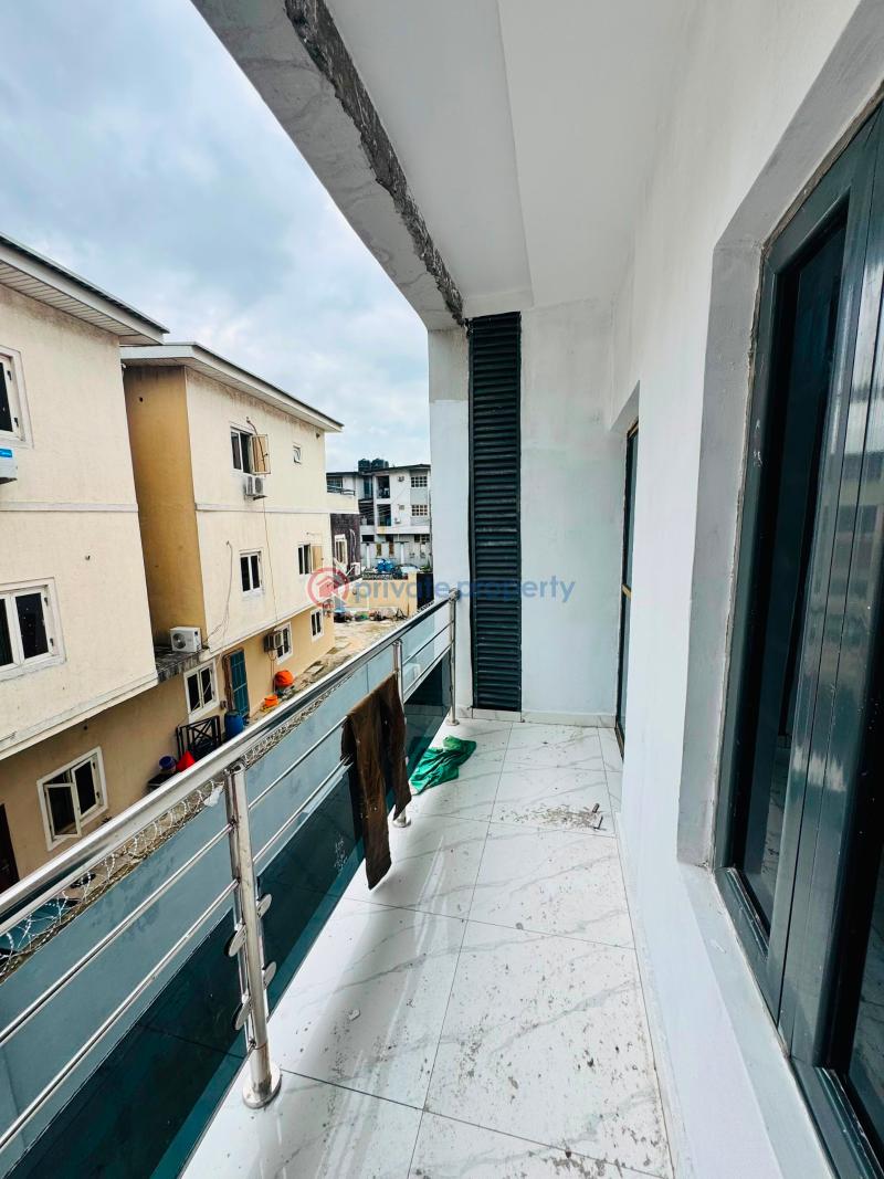 3 bedroom Block Of Flats For Sale Gbagada Lagos - 11