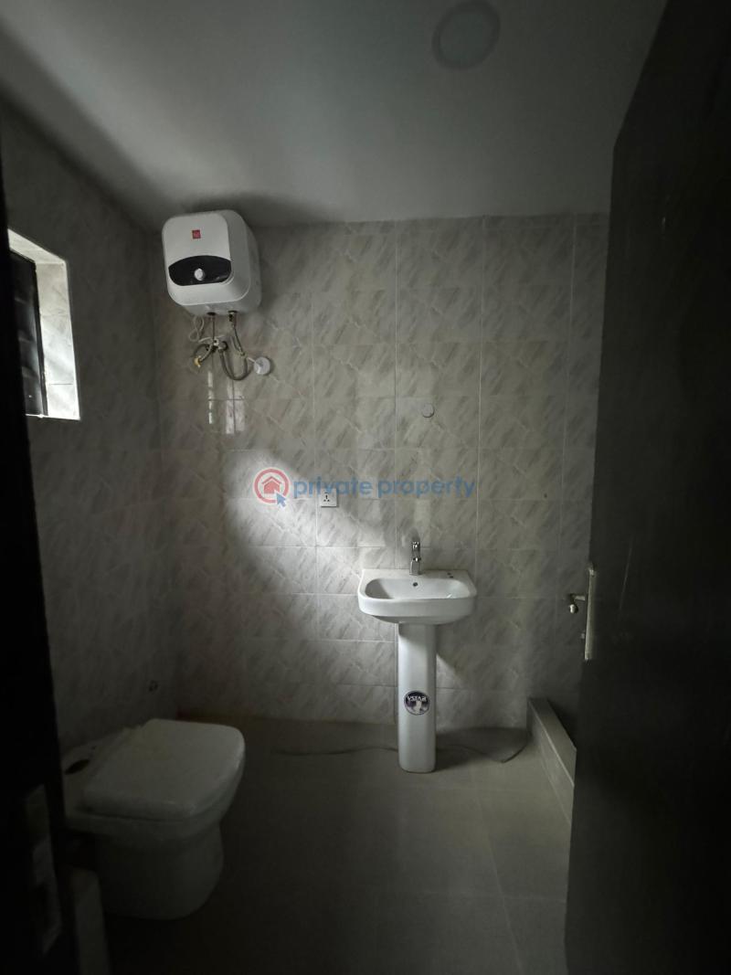 3 bedroom Block Of Flats For Sale Gbagada Lagos - 9