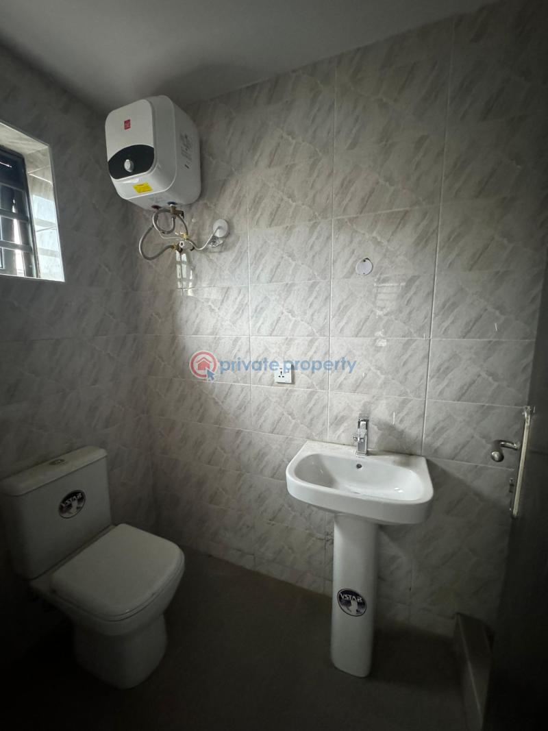 3 bedroom Block Of Flats For Sale Gbagada Lagos - 7