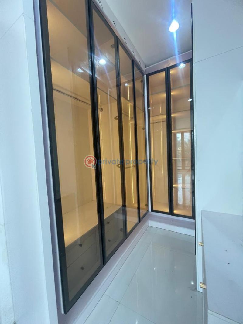 3 bedroom Flat & Apartment For Rent Lekki Phase 1 Lagos - 5