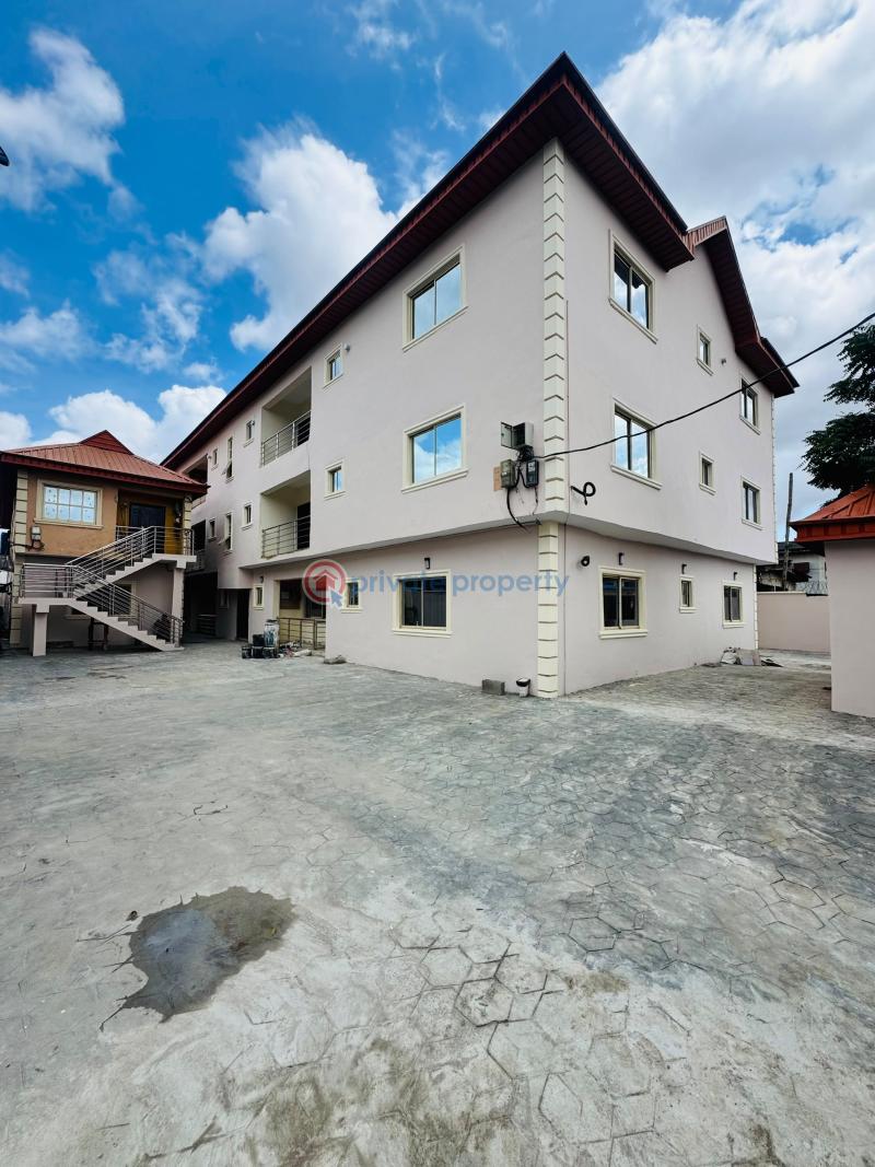 3 bedroom Flat & Apartment For Sale Ogba Lagos - 9