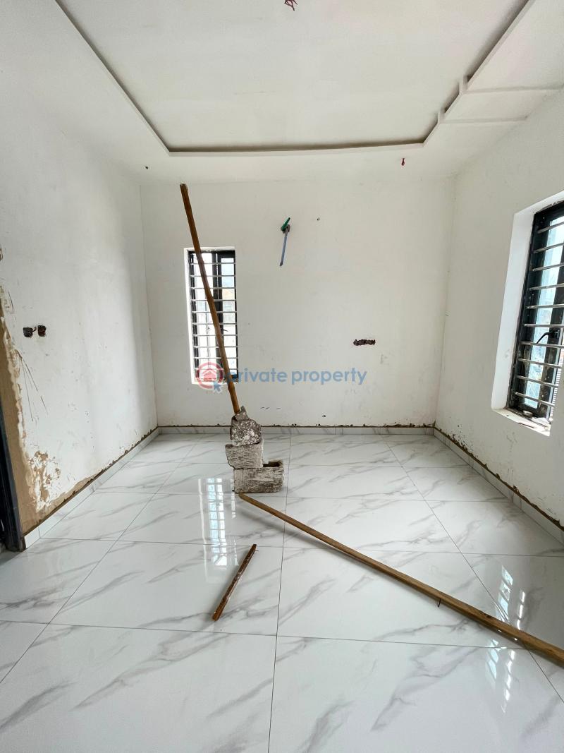 3 bedroom Flat & Apartment For Sale Off Cmd Road Ikosi-ketu Kosofe/Ikosi Lagos - 2