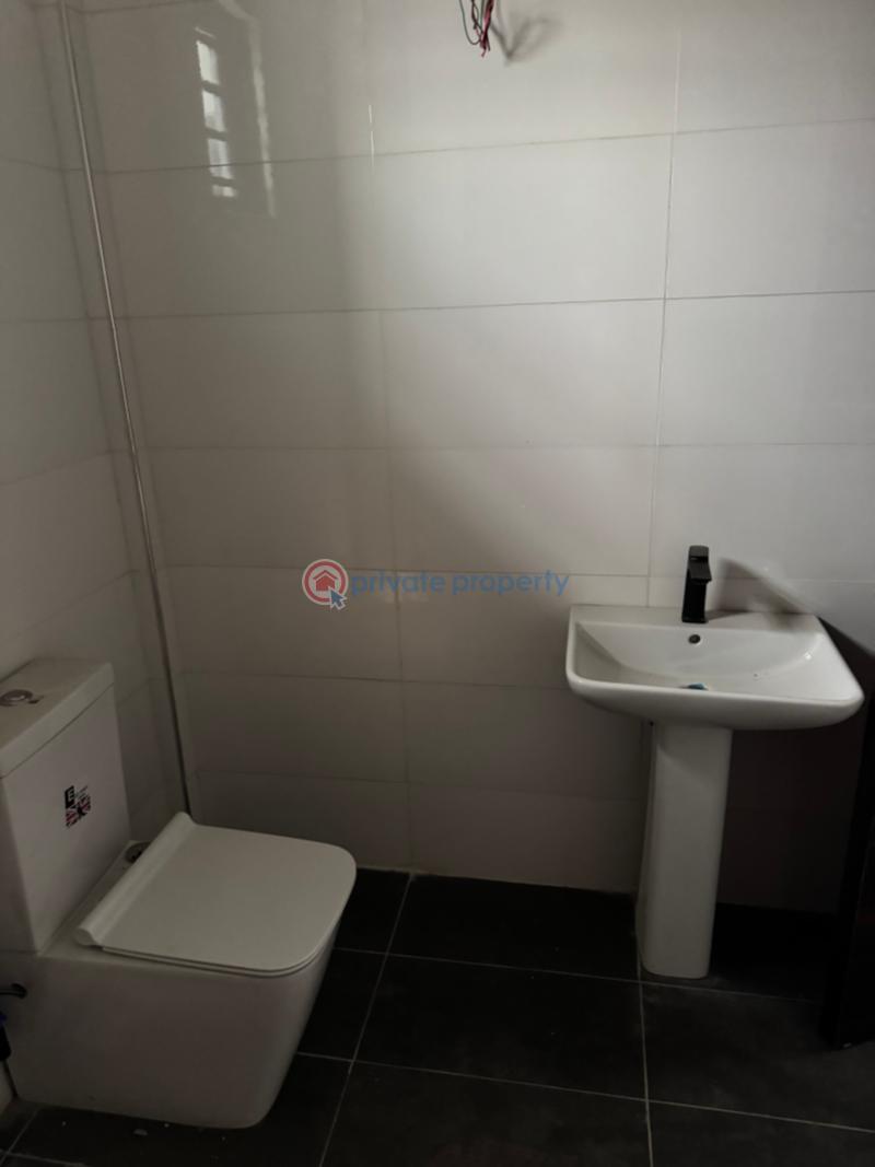 3 bedroom Block Of Flats For Sale Olaleye New Town Estate Alaka/Iponri Surulere Lagos - 12