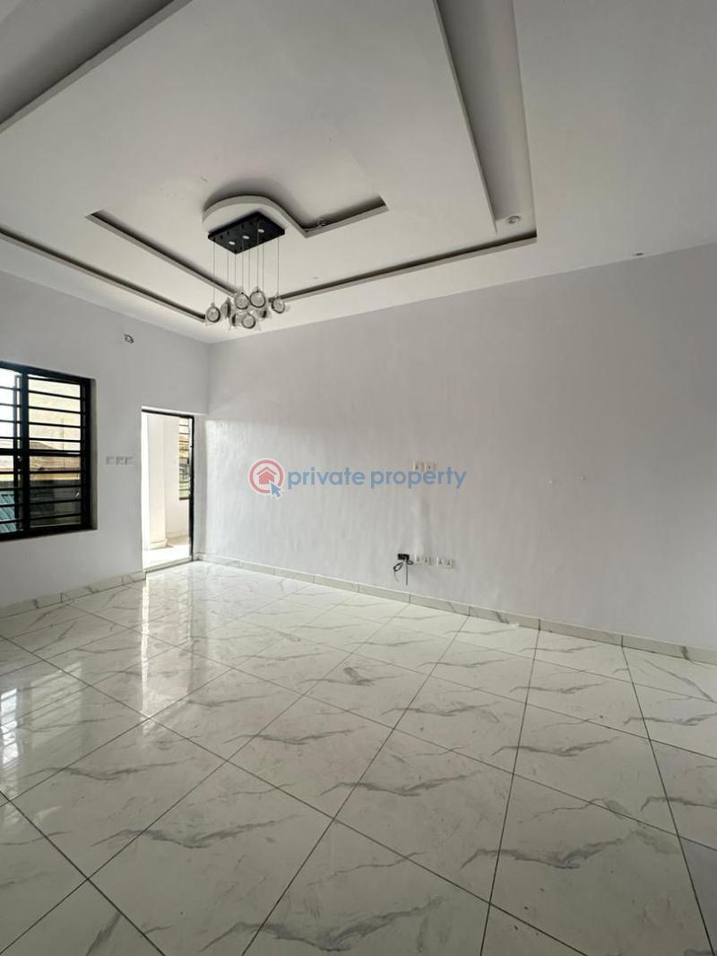 3 bedroom Block Of Flats For Sale Surulere Lagos - 4