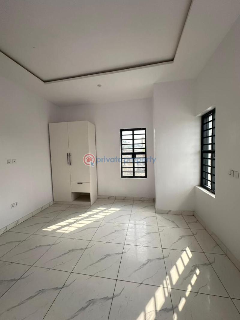 3 bedroom Block Of Flats For Sale Surulere Lagos - 8