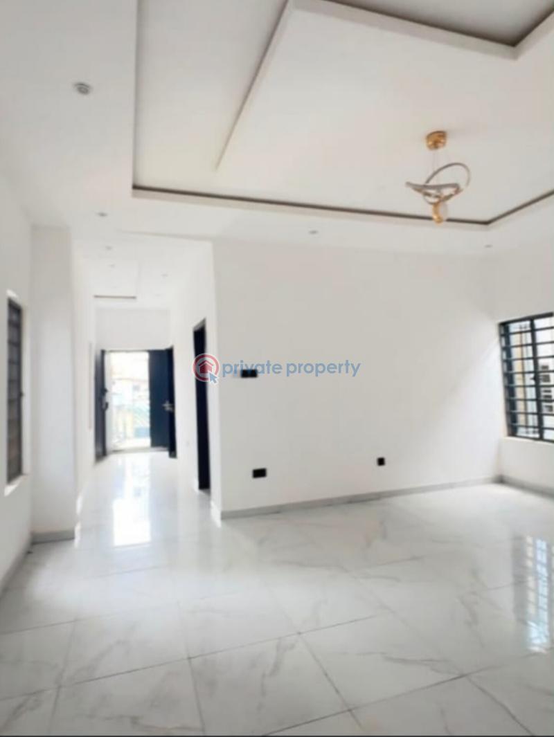3 bedroom Block Of Flats For Sale Gbagada Lagos - 4