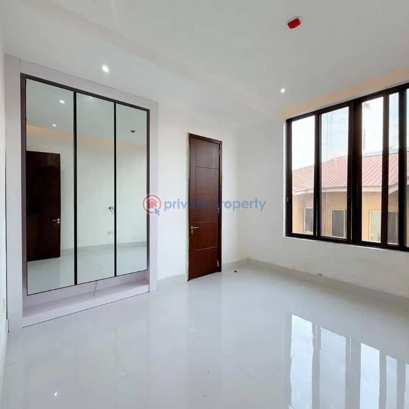 Newly built 3 bedroom apartments with bq - 7 3 bedroom Flat & Apartment For Rent Lekki Phase 1 Lagos - 7