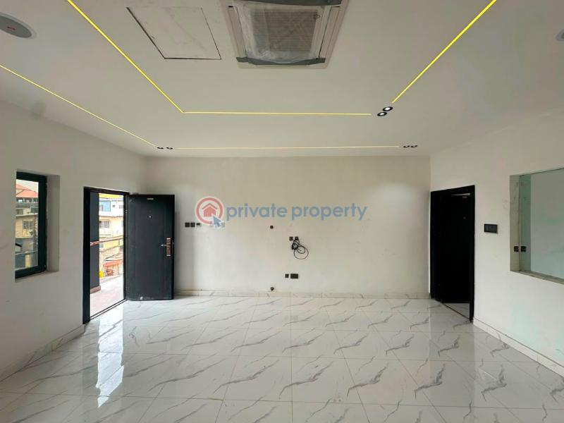 3 bedroom Flat & Apartment For Sale Gbagada Lagos - 5