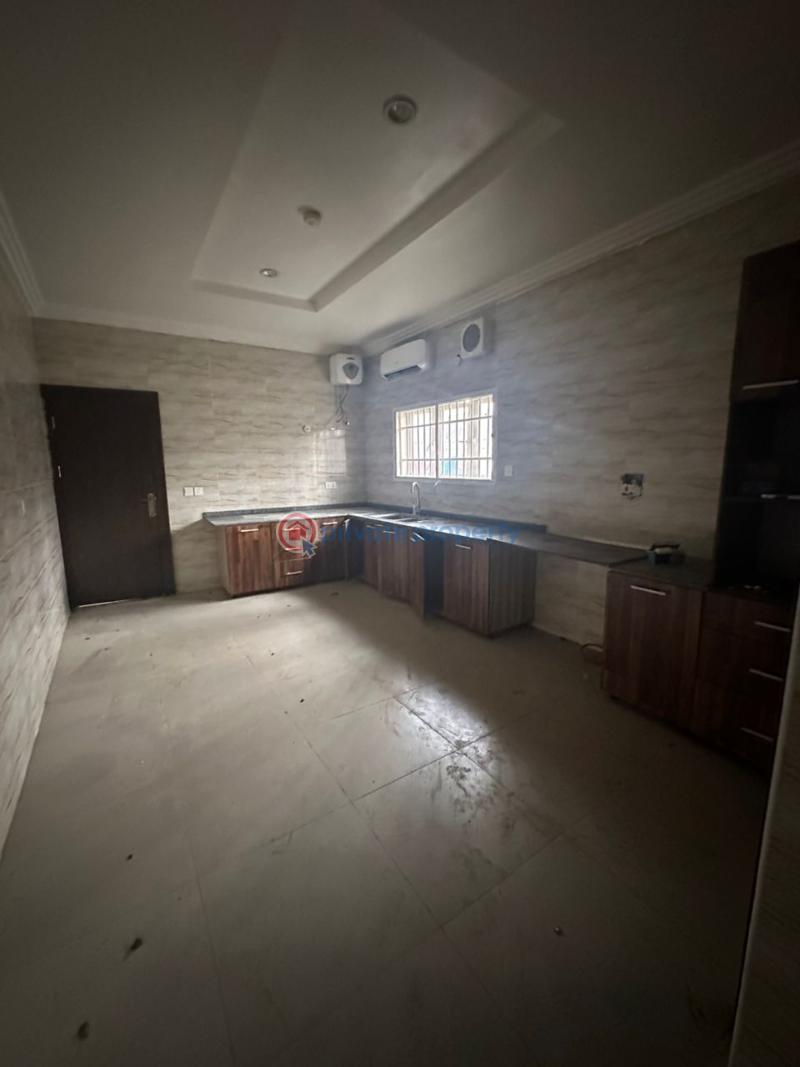 3 bedroom Block Of Flats For Rent Katampe Exention Abuja Phase 2  - 2