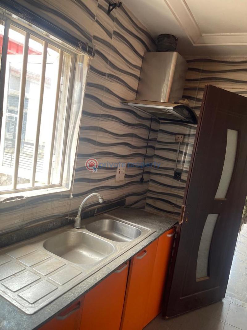 3 bedroom Bungalow For Sale Mowe Ogun area  - 6