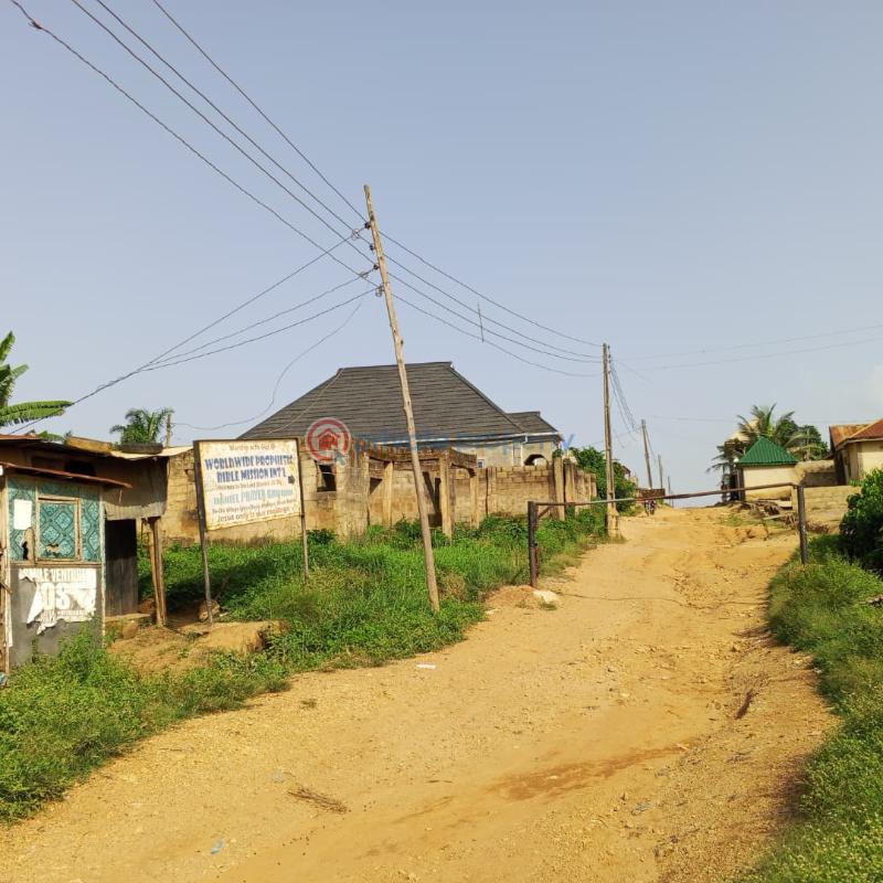 3 bedroom Bungalow For Sale Ile Ola Estate, Ojoo Arulogun Road, Ibadan. Ojoo Ibadan Oyo - 9