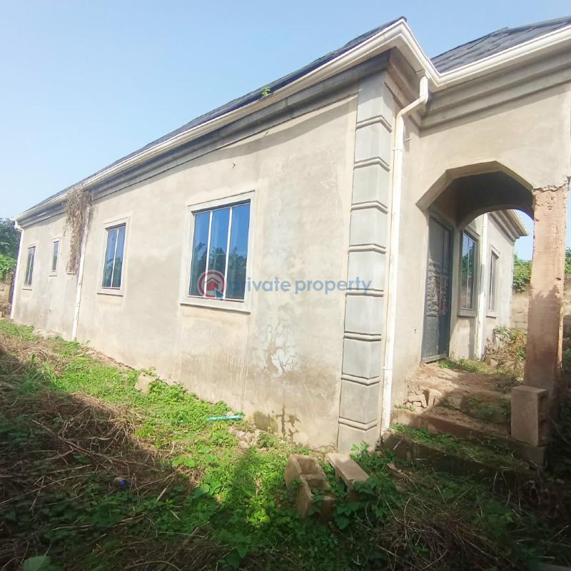 3 bedroom Bungalow For Sale Ile Ola Estate, Ojoo Arulogun Road, Ibadan. Ojoo Ibadan Oyo - 7