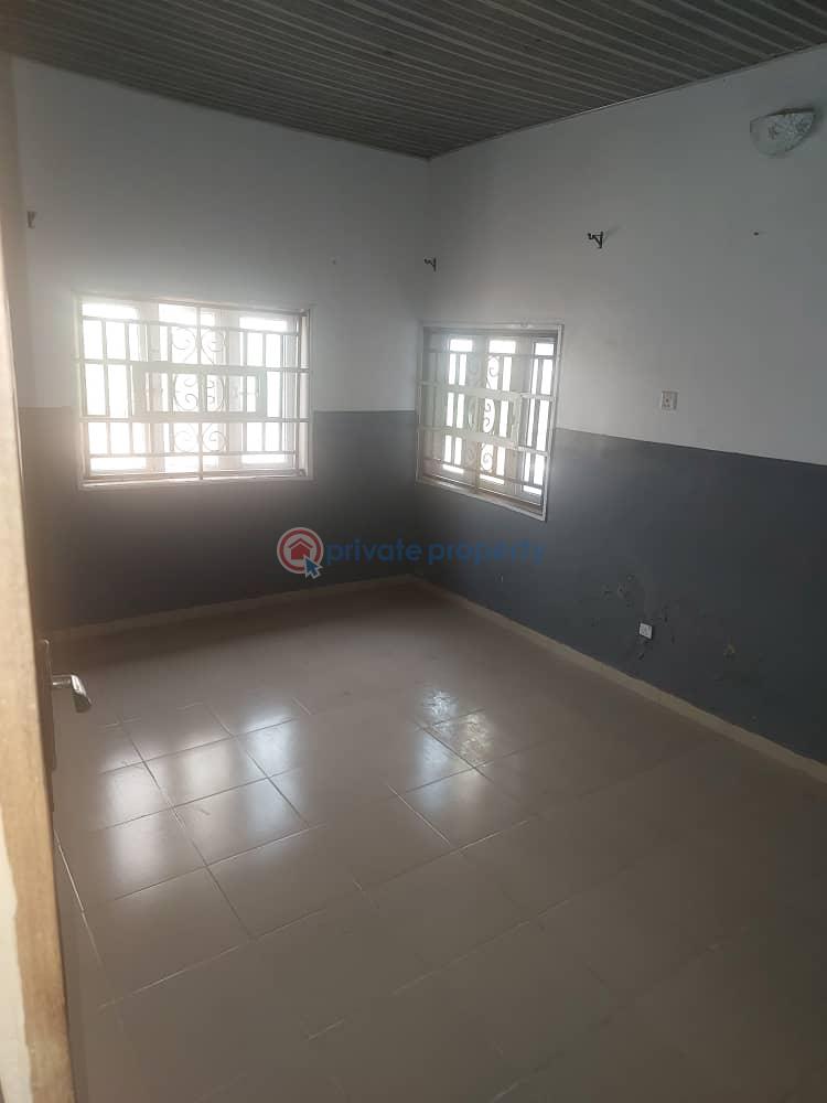 3 bedroom Block Of Flats For Sale Karma Housing Estate (extension Ilugun) Abeokuta Ogun State. Abeokuta Ogun - 6