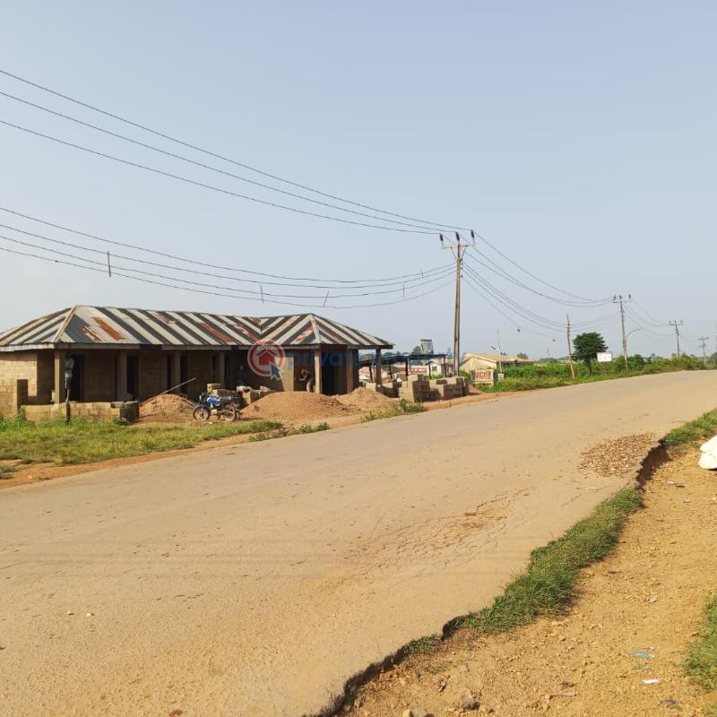 3 bedroom Bungalow For Sale Ile Ola Estate, Ojoo Arulogun Road, Ibadan. Ojoo Ibadan Oyo - 11