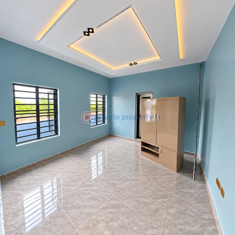 3 bedroom Bungalow For Sale Akoto Estate Akala Express Ibadan Oyo - 4