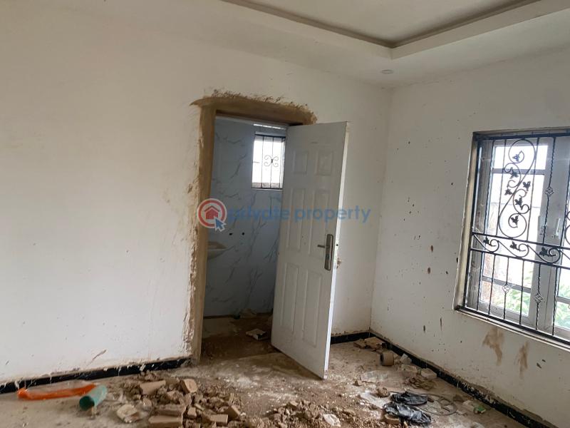 3 bedroom Detached Bungalow For Sale Diamond Estate, Apete Awotan Ibadan Polytechnic/University of Ibadan Oyo - 4