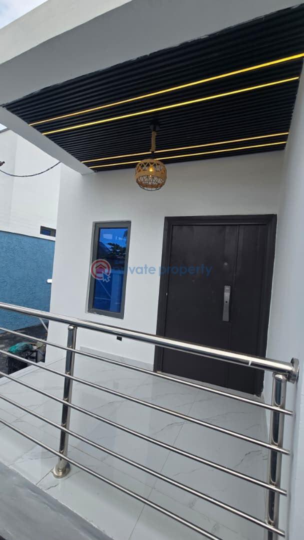 3 bedroom Detached Bungalow For Sale Ologuneru Eleyele Ibadan Oyo - 12