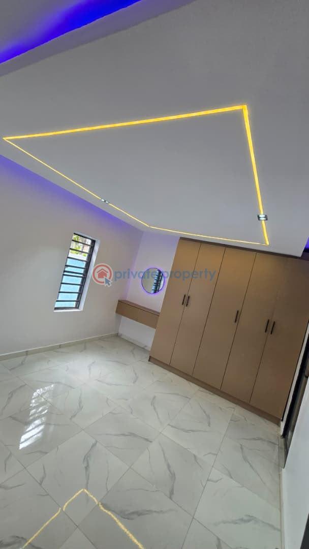 3 bedroom Detached Bungalow For Sale Ologuneru Eleyele Ibadan Oyo - 11