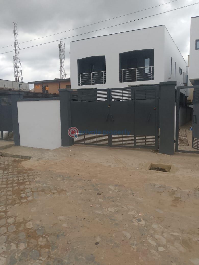 3 bedroom Duplex For Sale Olowora Magodo Magodo Kosofe/Ikosi Lagos