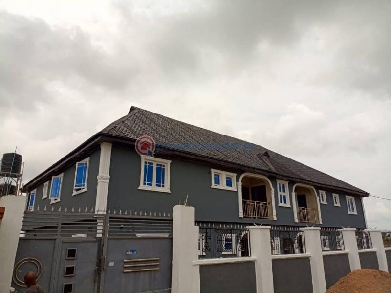 3 bedroom Block Of Flats For Rent New Land Estate, Elebu, Akala Express, Ibadan Akala Express Ibadan Oyo - 8