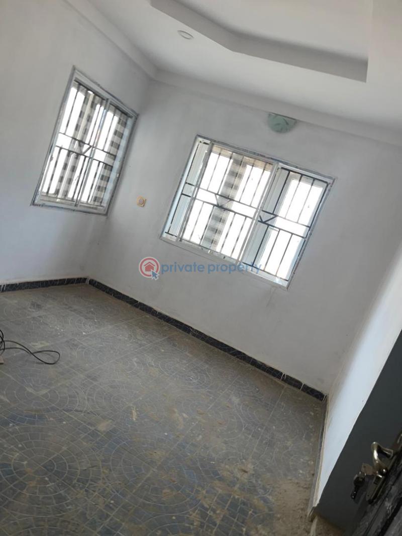 3 bedroom Flat & Apartment For Rent 1st Avian School, Tipper Garage, Off Akala Express, Ibadan Oyo - 4