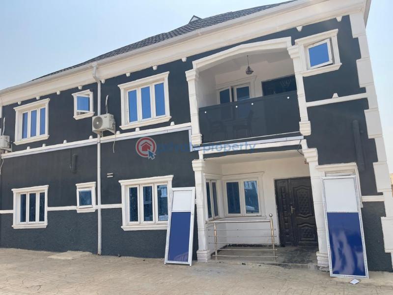 3 bedroom Flat & Apartment For Rent 1st Avian School, Tipper Garage, Off Akala Express, Ibadan Oyo - 1