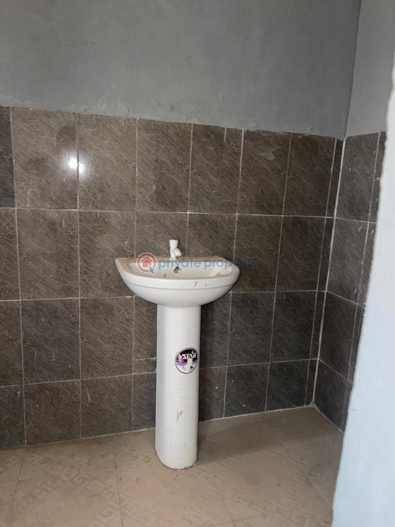 3 bedroom Flat & Apartment For Rent 1st Avian School, Tipper Garage, Off Akala Express, Ibadan Oyo - 8