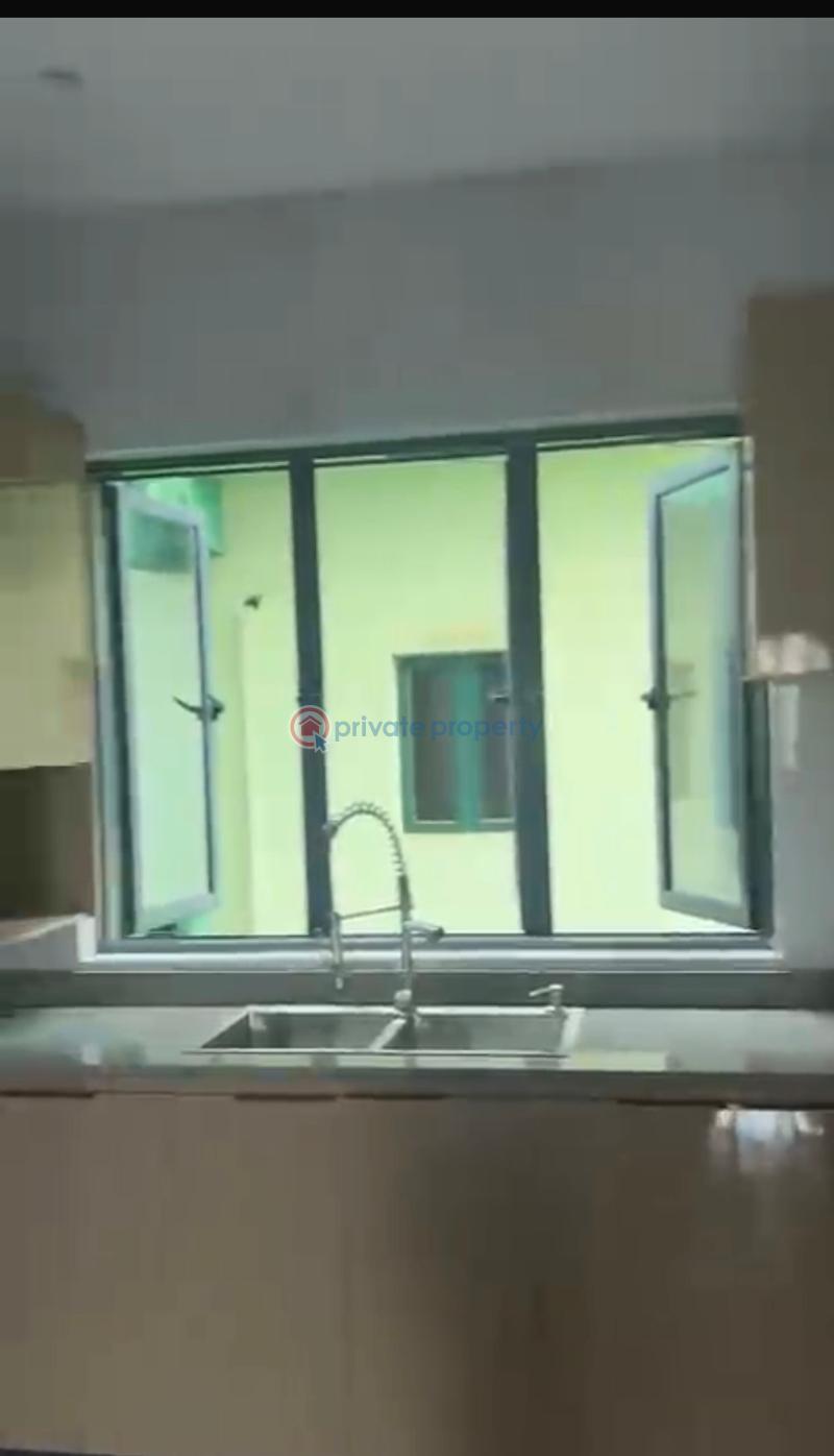 2 bedroom Block Of Flats For Rent Alagomeji Yaba Lagos - 1