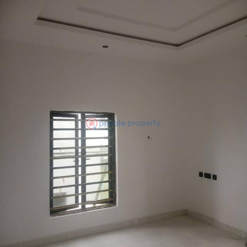 3 bedroom Block Of Flats For Rent Mende Maryland Lagos - 0