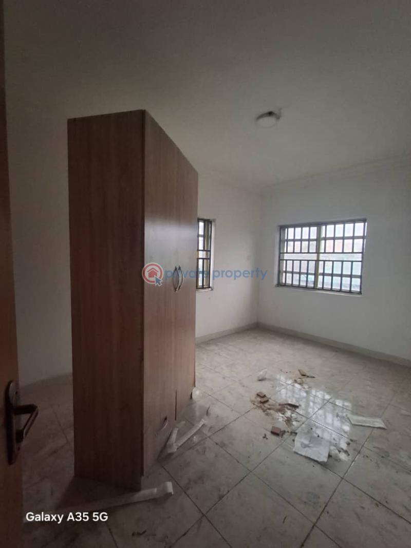 3 bedroom Flat & Apartment For Rent Majek Sangotedo Ajah Lagos - 3