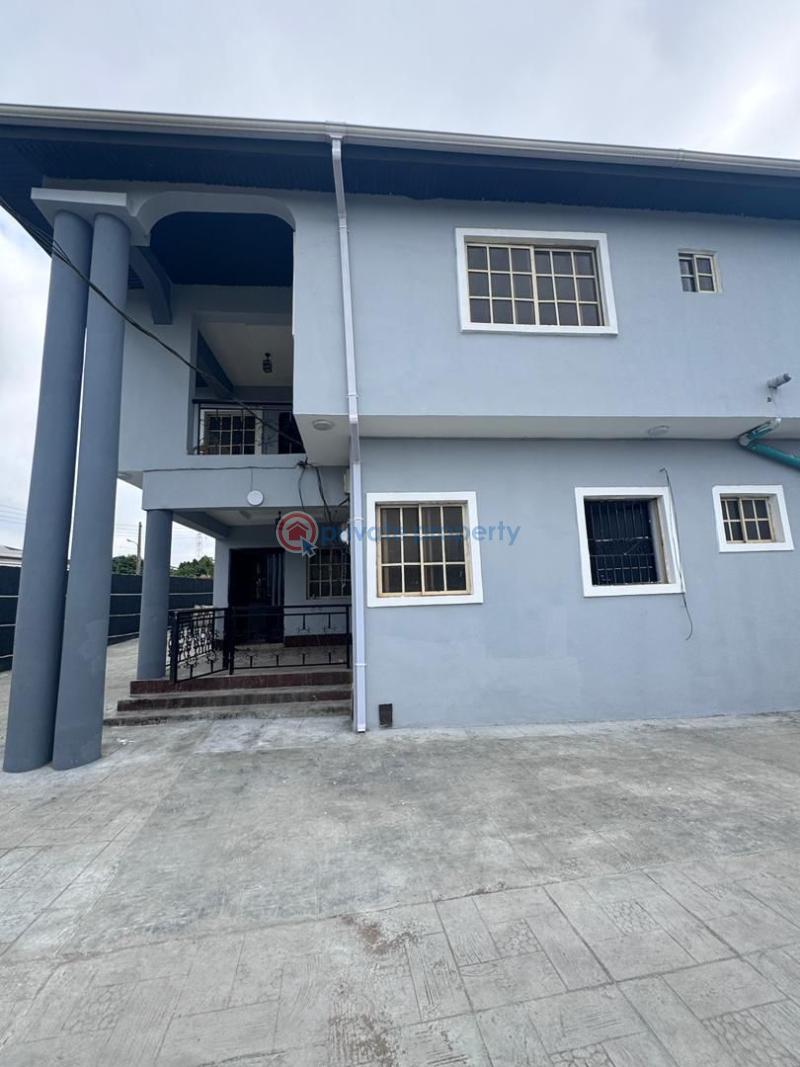 3 bedroom Block Of Flats For Rent Alafia Estate, Ojurin Akobo Akobo Ibadan Oyo - 1