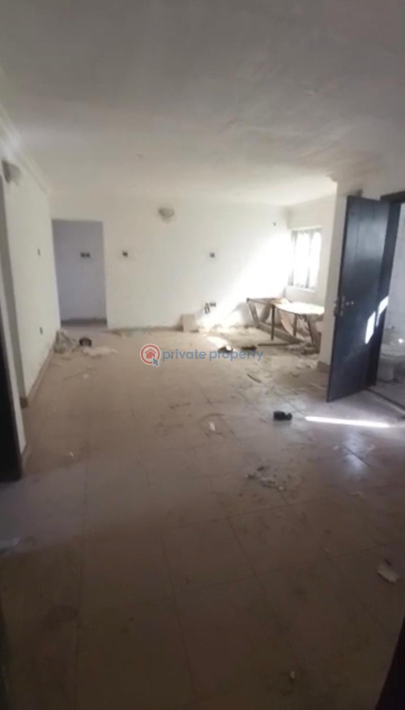 3 bedroom Block Of Flats For Rent Ilupeju Lagos