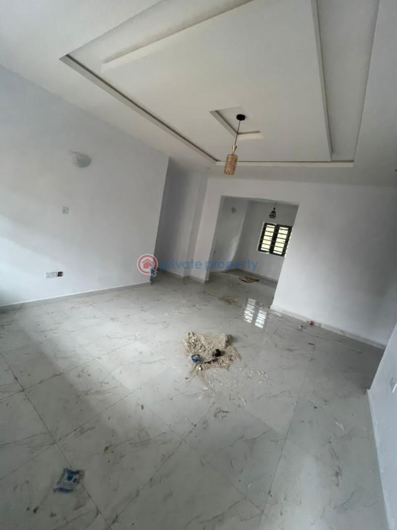 3 bedroom Block Of Flats For Rent Johnson Awe Street, Oluyole Extension Oluyole Estate Ibadan Oyo - 12